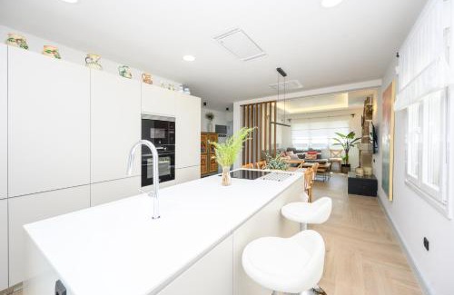 Santa Olalla House | Experience Casa Pago del Serrallo: Pet-Friendly Retreat