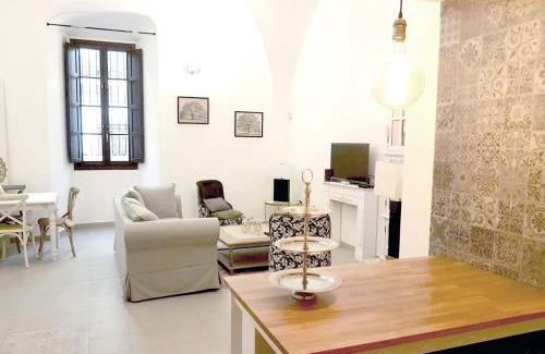 Santiago Apartment | Elegant Stay at Casa Palacio Muñoz Chaves - 4-Star Retreat