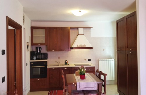 Voltino Apartment | Breathtaking Casa Palanca with Balcony and Lake View