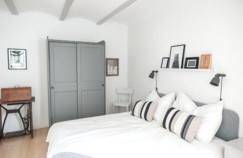 Oslip House | Discover Family-Friendly Comfort at Casa Palfy Hotel