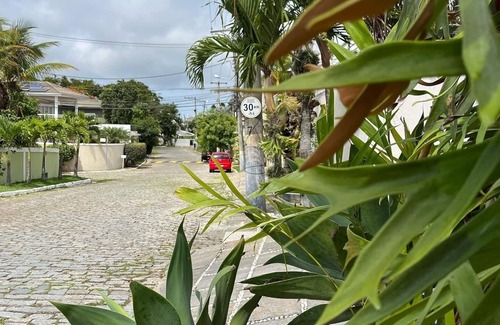 Portinho House | Experience Comfort at Casa Palmer with Lake Views & More