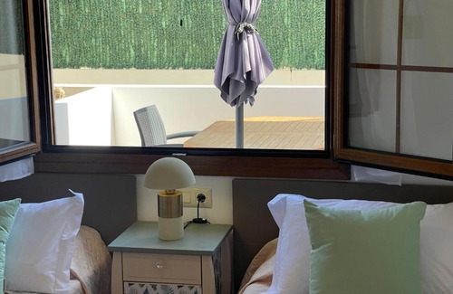 Palomares Apartment | Oceanfront Family Retreat at Casa Palmera - Guest Rated 9.7