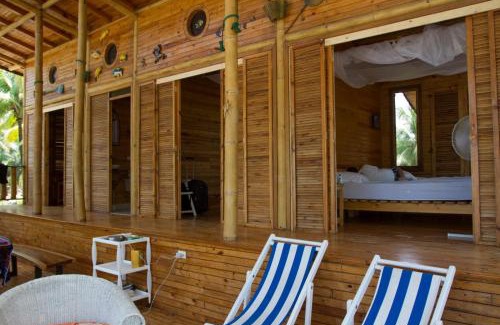 Mompiche House | Casa Palmeras Isla Portete
