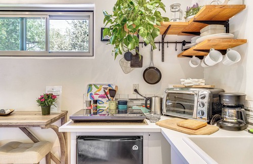 Patagonia Apartment | Discover Casa Paloma 1: Artsy Studio with Hot Tub Access