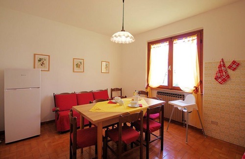 Azzano House | Casa Panorama Undici: Bright Apartment Near Lake Como