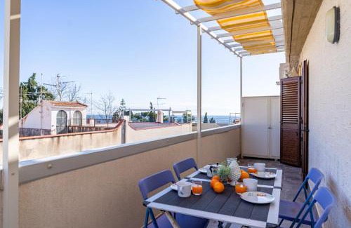 Recanati Apartment | Relax at Casa Paraìso with Oceanfront Views & Family-Friendly Amenities