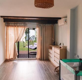 Federacion House | Experience Comfort at Райский дом - Family and Pet Friendly