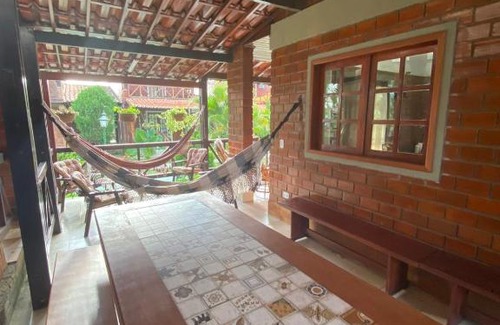 Novo Gravata Ski Chalet | Pet-Friendly Casa Paraíso: Oceanfront Bliss with Pool