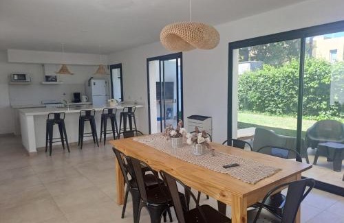 Tandil House | Discover Casa Paraíso Tandil: Family-Friendly Retreat with Hot Tub