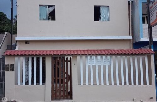 Garanhuns Apartment | Family Haven: Casa for 8 in Garanhuns with Key Amenities