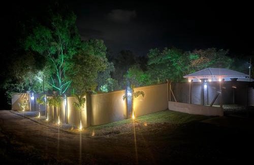 Andradas Villa | Elegant Oceanfront Retreat at Casa para Locação!