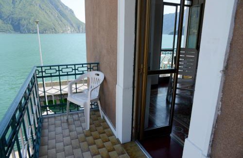 Castro Apartment | Oceanfront Paradise: Rated 9.4/10 with Family-Friendly Amenities
