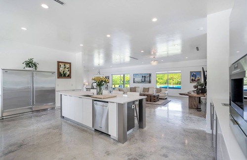 Princeton Bed & Breakfast | Casa Paradiso - Modern Retreat with Child-Friendly Amenities