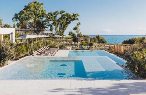 Monticello Hotel | Experience Paradise at Casa Paradisu with Oceanfront Views