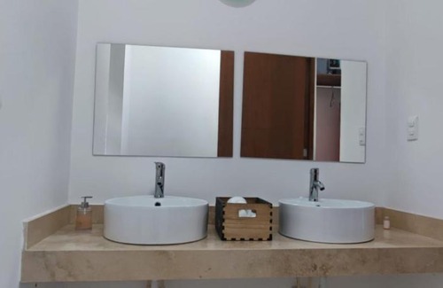 Merida Municipality House | Relax at CASA PAROTA: Family-Friendly with Pool Access