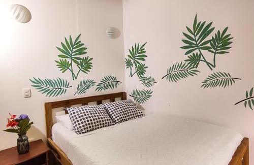 Armenia Apartment | Casa Passaro: Pet-Friendly Escape with Pool & Family Dining