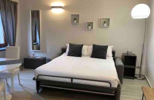 Barolo Apartment | Child-Friendly Stay at Casa Patrito - Appartamento Dolcetto