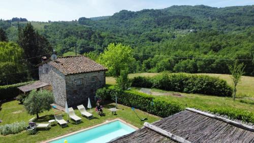 Borgo a Mozzano Villa | Explore Casa Patrizia: 4-Star Family & Pet-Friendly Retreat