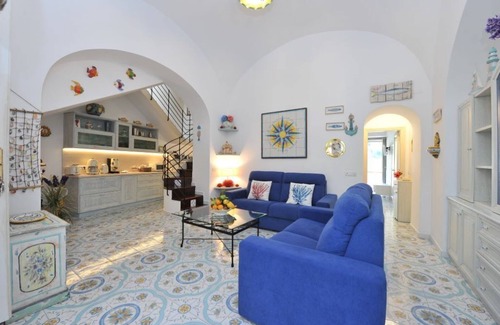 Positano Apartment | Casa Patty: Unmatched Oceanfront Views & Spa Retreat