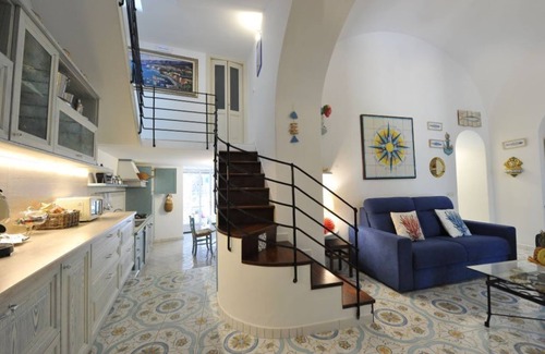 Positano Apartment | Casa Patty: Unmatched Oceanfront Views & Spa Retreat