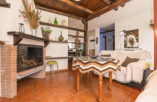 Benamahoma Apartment | Experience Comfort at Casa Paula - Rated 7.7/10 by Guests