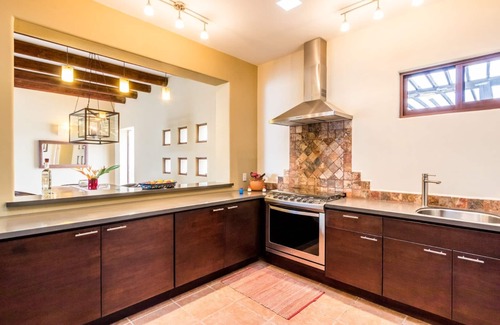 San Pedro Mixtepec Villa | Casa Paz - Oceanfront Villa with Private Pool & Spa Amenities