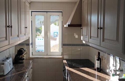 Burgau Cottage | Guest Rated 9.8: Casa Pedro - Unique Fisherman's Cottage