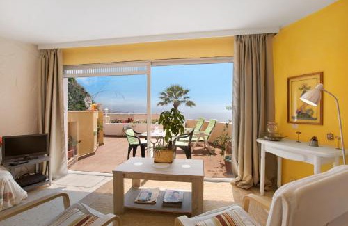 Puntillo del Sol Apartment | Indulge at Casa Pelican: Poolside Retreat with 9.2 Rating