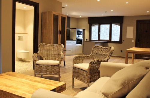 Yebra de Basa Cottage | Discover Casa Pérez: A Cozy Retreat in the Pyrenees