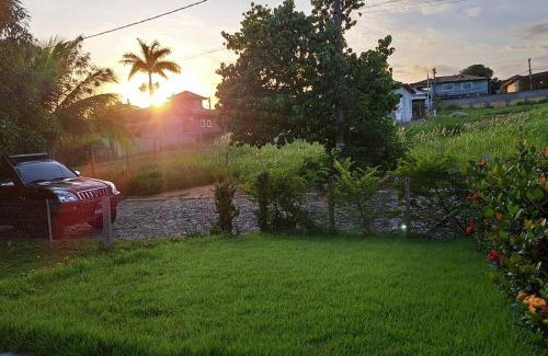 Rasa House | Dreamy Family Retreat with Pet-Friendly Amenities