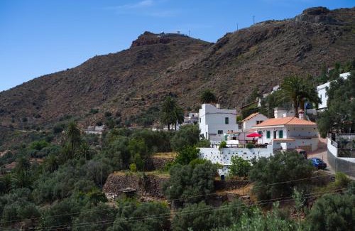 Temisas House | Budget-Friendly Stay at Casa Perilla - Book Your Escape Now!