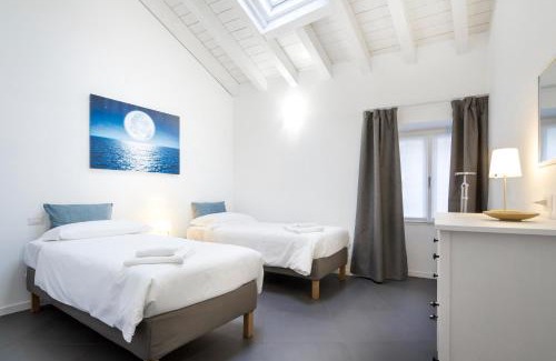 Cernobbio House | Family-Friendly Stay at CASA PERLASCA - 4-Star Retreat