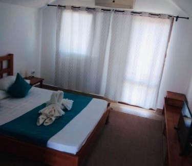 Ceamurlia de Jos Resort | Discover Casa Pescarilor: Oceanfront Retreat with Pool