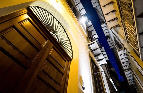 Centro Storico House | Pet-Friendly Casa Petra in Historic Palermo with Spa & Pool