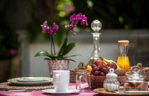 Sarroch House | Discover Casa Petunia: 4-Star Family-Friendly Retreat