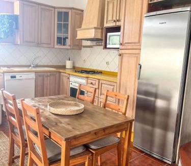 Tinajo Apartment | Family-Friendly Retreat at Casa Picón - Ideal Getaway