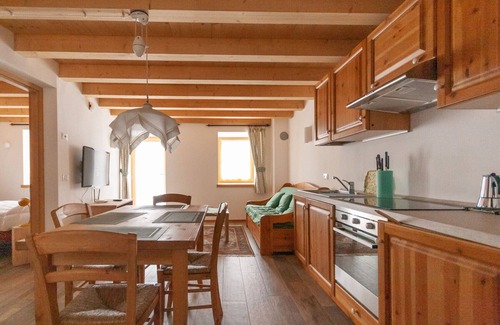 Pie Falcade Apartment | Family-Friendly Stay at Casa Piccolin Sot Ciasa