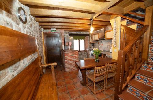 Llerandi House | Family-Friendly Casa Picu La Pantorra - Rated 9.5/10