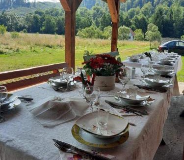 Eremitu House | Experience Casa PICY Vendégház with Pool & Family-Friendly Amenities