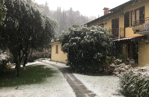 Griante House | Cozy Casa Pini: Guest Rated 8.8 with Complimentary Breakfast