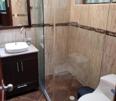 Ricaurte Villa | Casa Pinilla: Family-Friendly Retreat with Pool Access