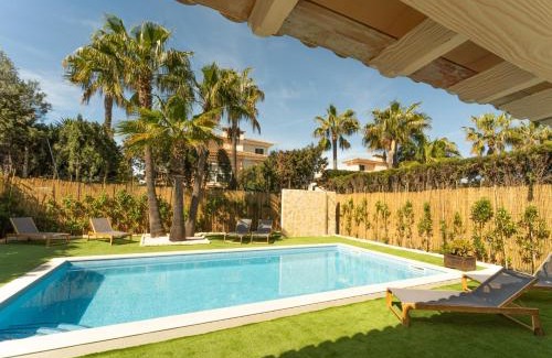 Puig de Ros House | Casa Pinsa: Mediterranean Oasis with Private Pool & Ocean View