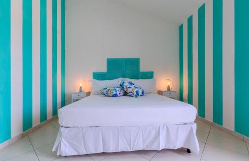 Porto Pino House | Casa Pintada, 400m to beach
