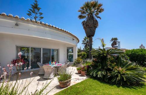 Carvoeiro Villa | Experience Casa Piranhas: 4-Star Oceanfront Bliss