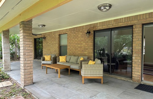 Rancho Viejo House | Family-Friendly Casa Pizarro in a Country Club Setting