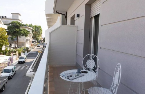 Igea Marina Apartment | Family-Friendly Stay at Casa Plauto with Generous Space