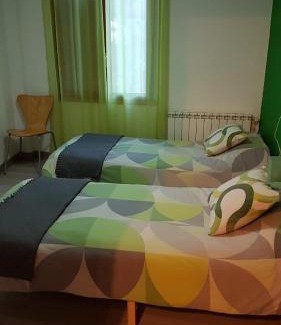 Alt Aneu House | Casa Ponet: Highly Rated Family-Friendly Retreat