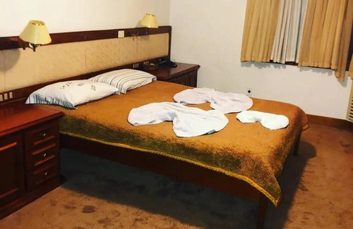 Bavaria House | Discover Casa Portanova Luxe: Family-Friendly Retreat