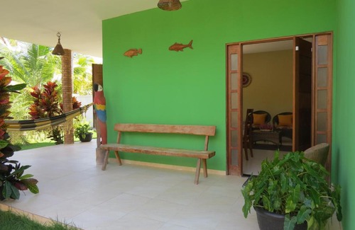 Porto da Rua House | Cozy Casa Porto do Mangue: Beachfront Retreat with Pool