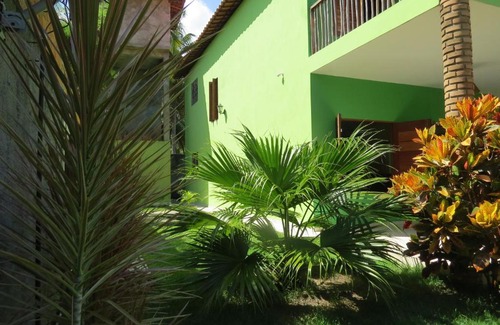 Porto da Rua House | Cozy Casa Porto do Mangue: Beachfront Retreat with Pool